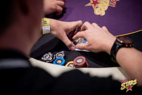 Prague Xmas Poker: Z pětimilionového prize poolu není vybrána ani polovina