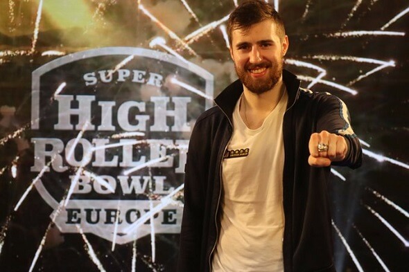Wiktor Malinowski je vítězem Super High Roller Bowl Europe