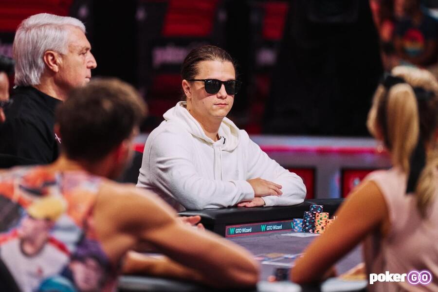 Niklas Astedt během WSOP 2024 na PokerGO.com