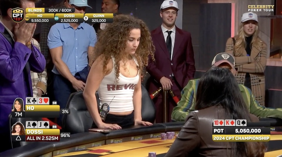 Hadí žena byla krutě vyřazena slavnější pokerovou kolegyní