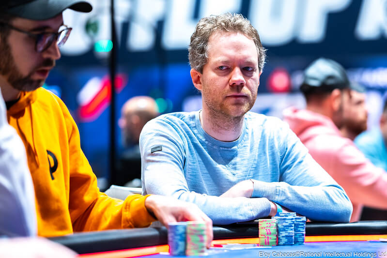 Anton Bergstrom chipleaderem EPT Prague Main Eventu