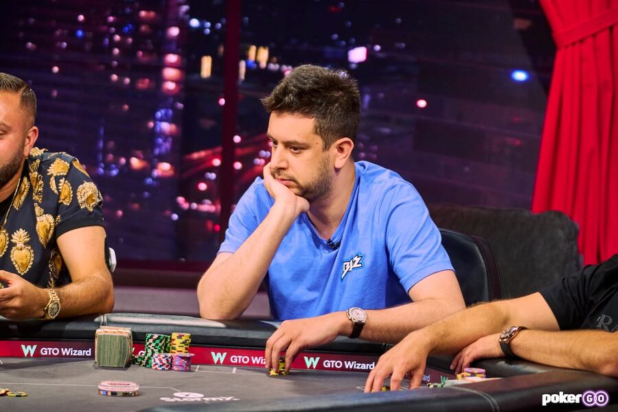 Jared Bleznick při High Stakes Poker 14 na PokerGO.com